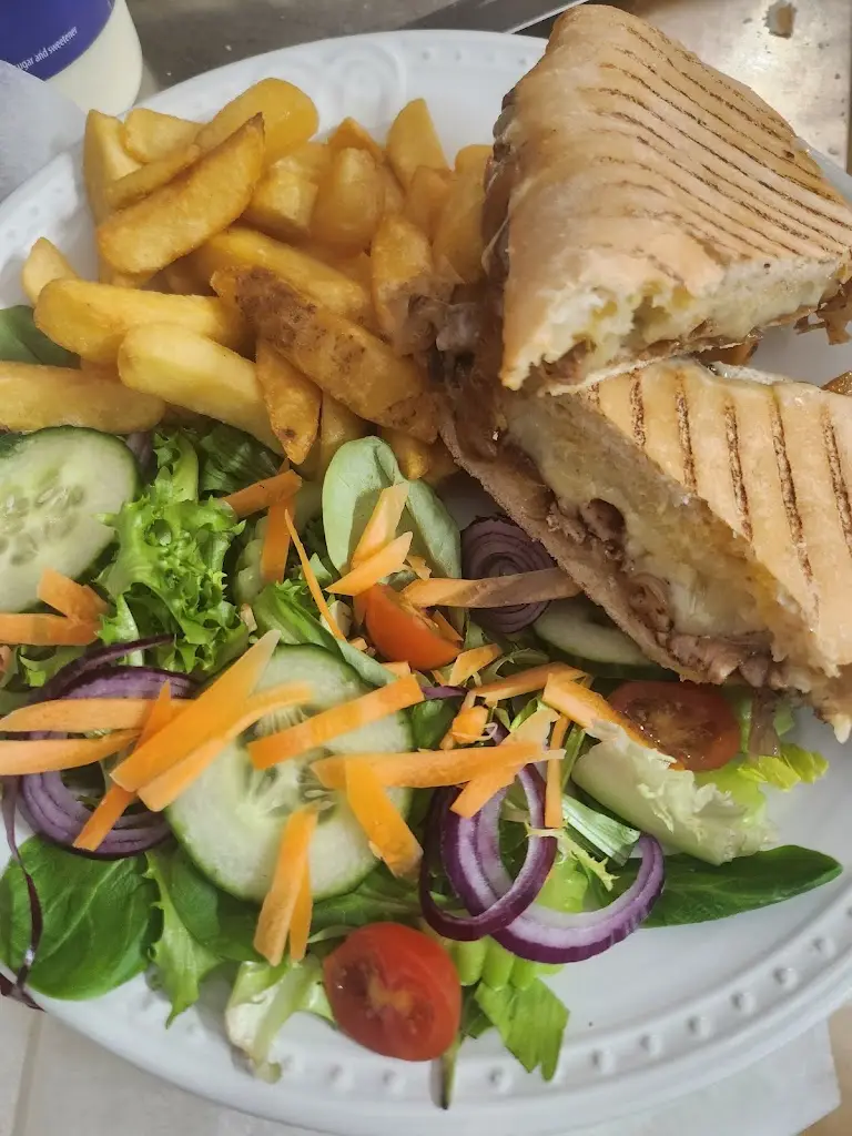 Chums Cafe Ulceby_Ulceby_slider_image_2