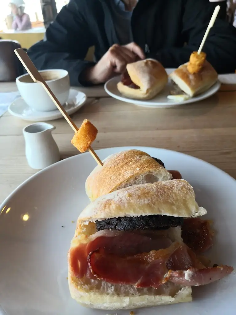 Menu_Crusoe's Tynemouth - Coffee Shop_Tynemouth_image_9