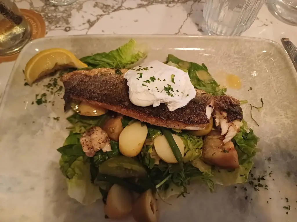 Paula Wiggs123_Don Paddy's_Uppingham_review