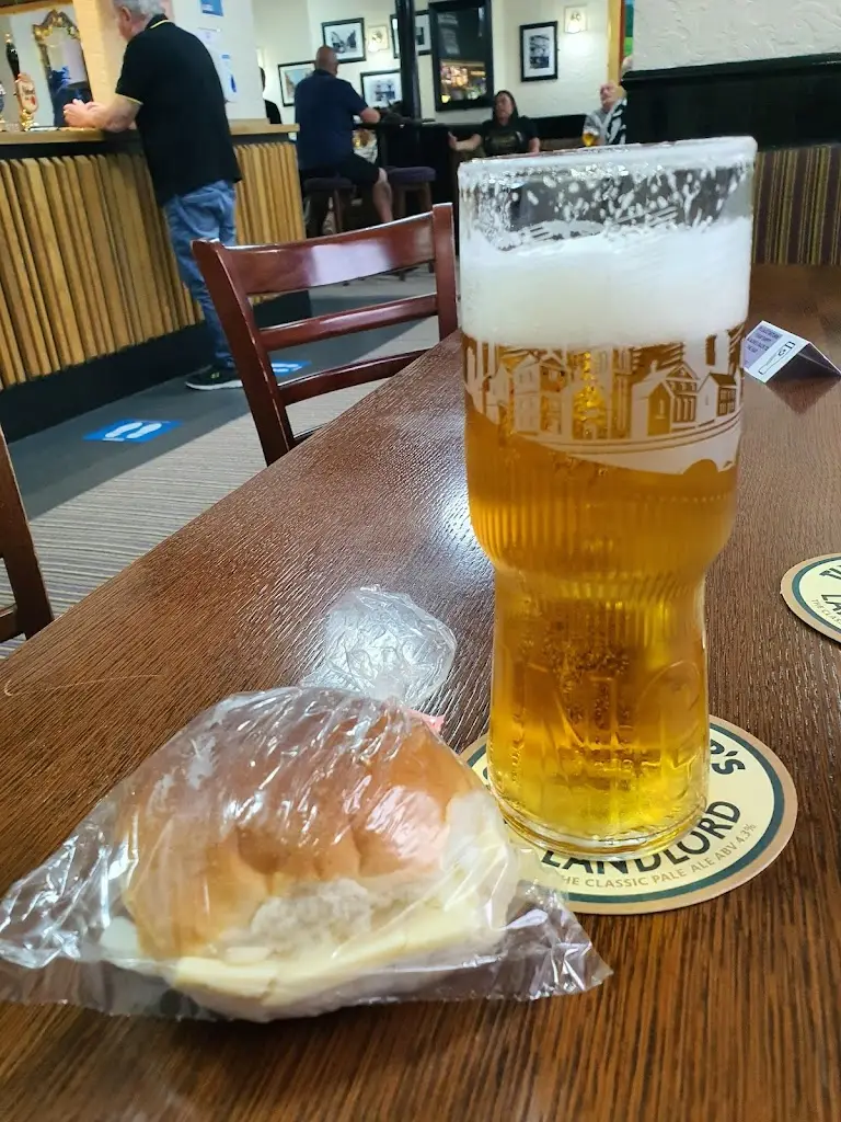 Menu_The Fountain Inn_Tipton_image_5