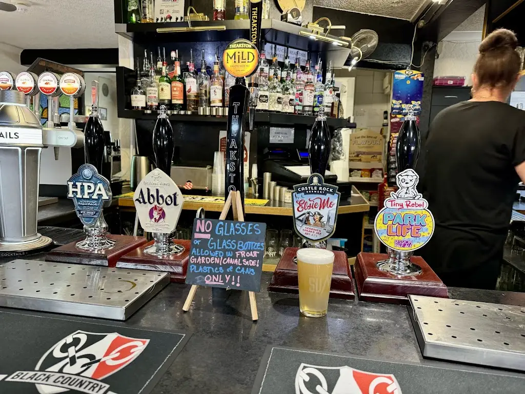 Menu_The Fountain Inn_Tipton_image_9