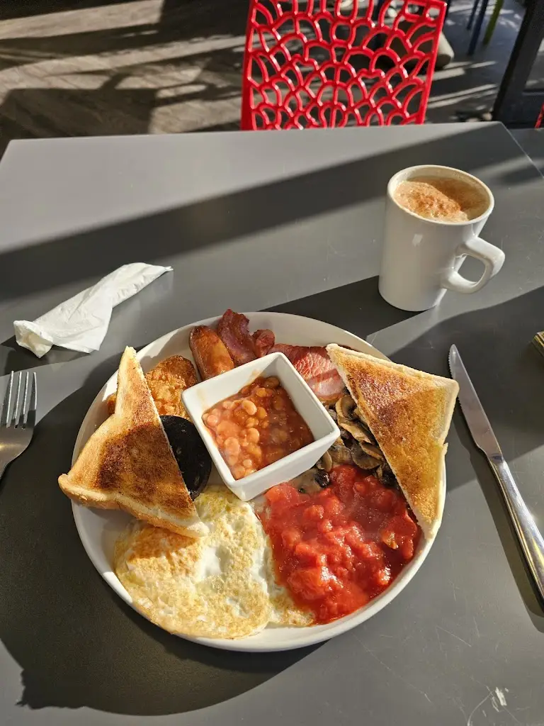 Nigel William_Essential Eating_Upper Poppleton_review