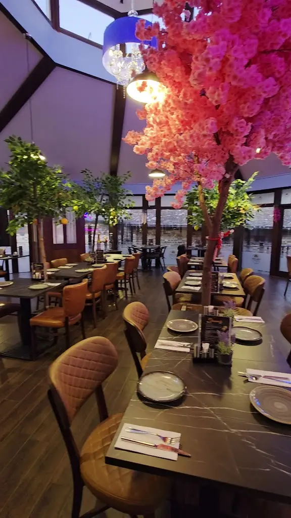 Relish Turkish Restaurant_Uckfield_slider_image_2