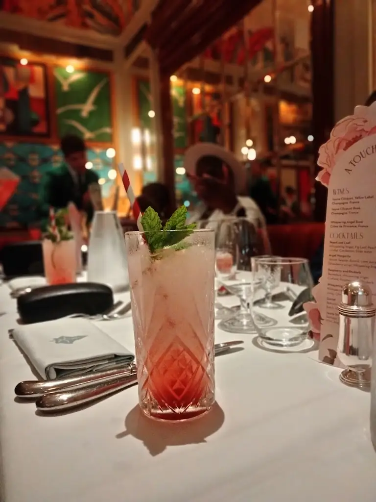 Odudu Udeme_The Ivy In The Lanes_Beighton_Bewertung