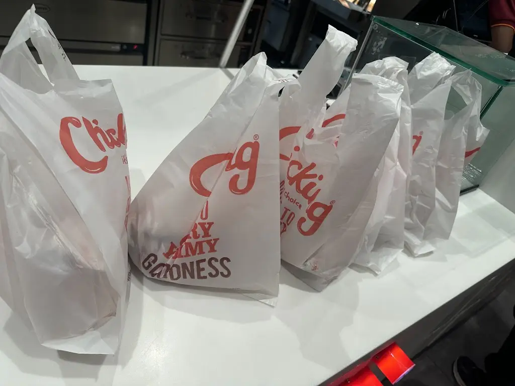 ligimol chacko_Chicking Uckfield_Uckfield_review