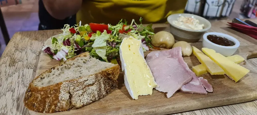 Menu_Darts Farm Restaurant_Topsham_image_9