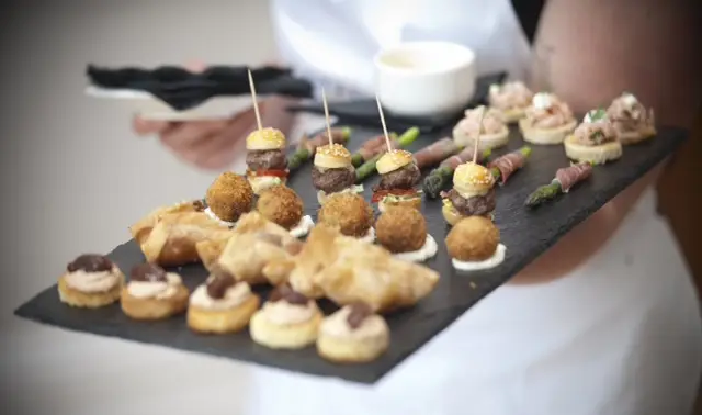 Harry's Restaurant_Topsham_slider_image_3