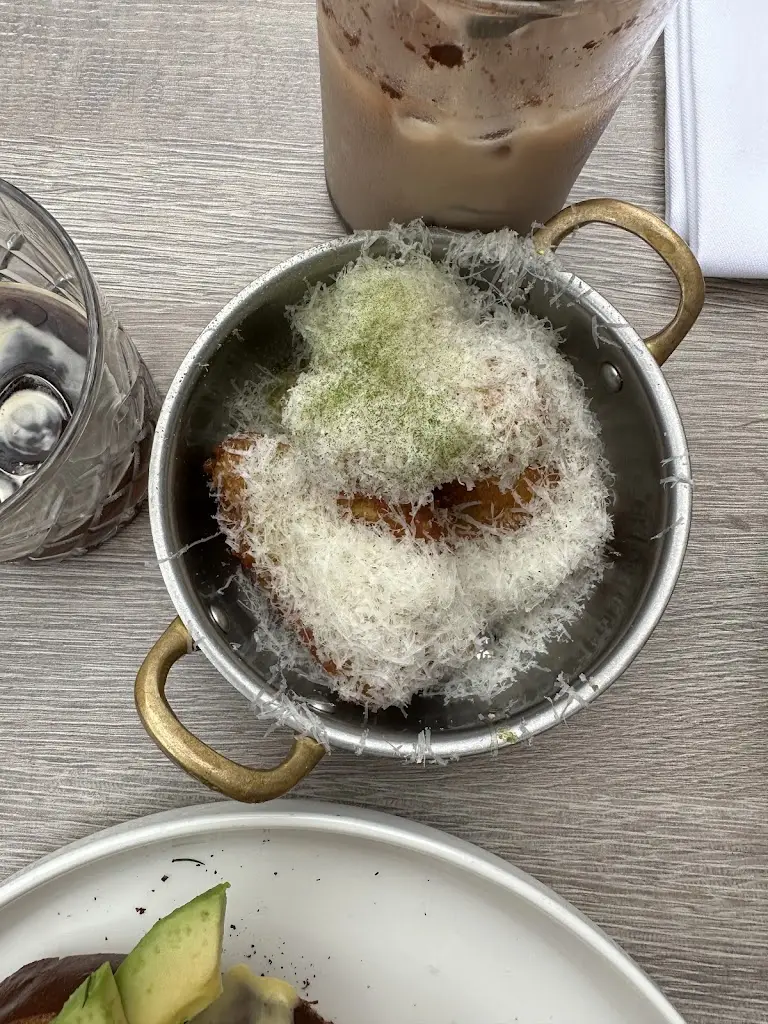 Menu_Redroaster at Brighton Dome_Beighton_image_5