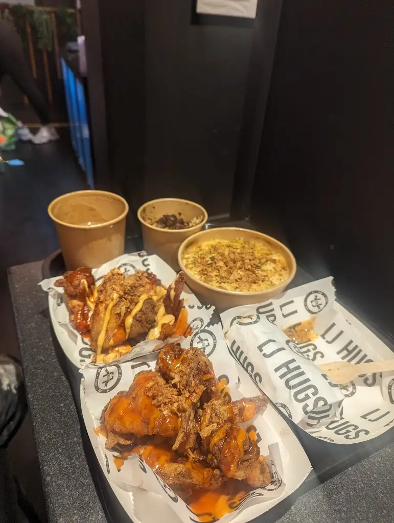 Menu_LJ Hugs_Trowbridge_image_7