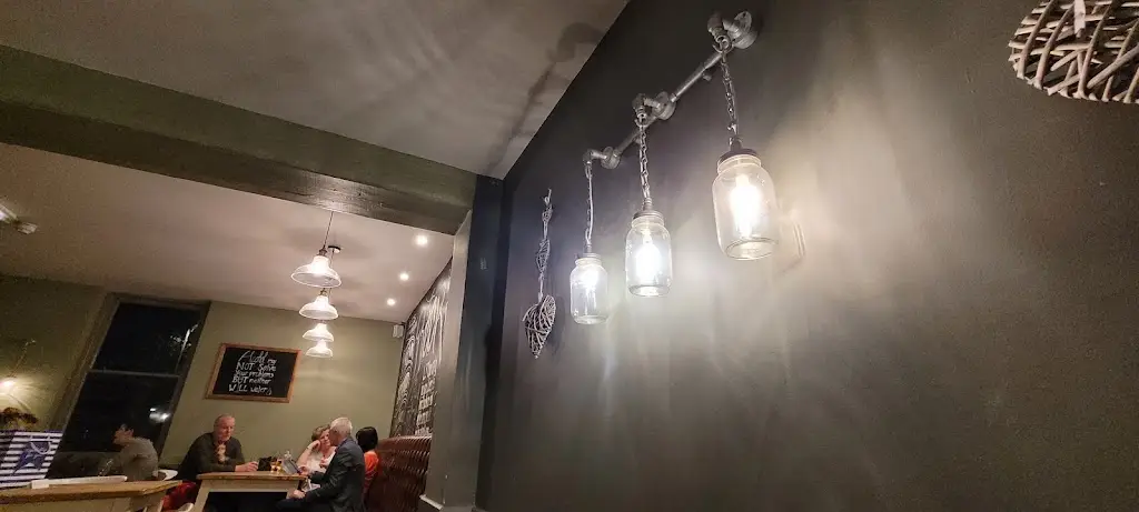 Darian Nelson_Rose & Crown_Trowbridge_review