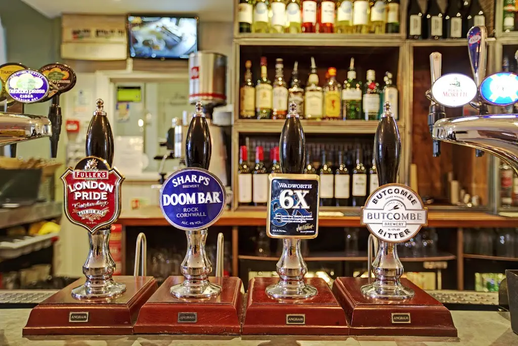 Rose & Crown_Trowbridge_slider_image_2