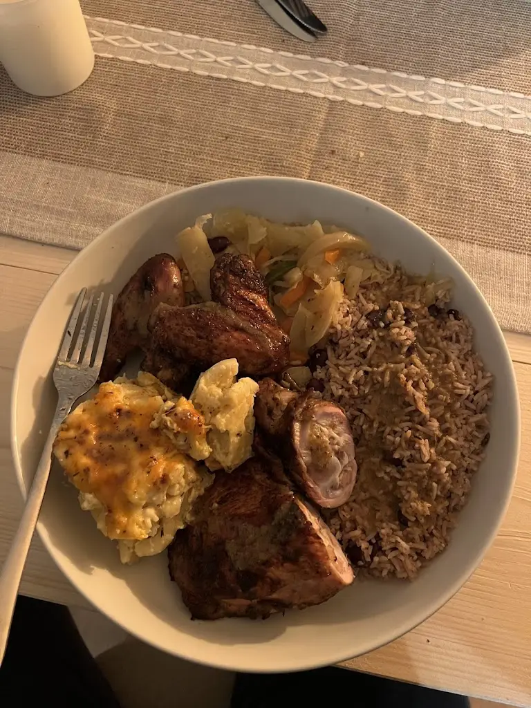 Ricks Kitchen_Trowbridge_slider_image_3