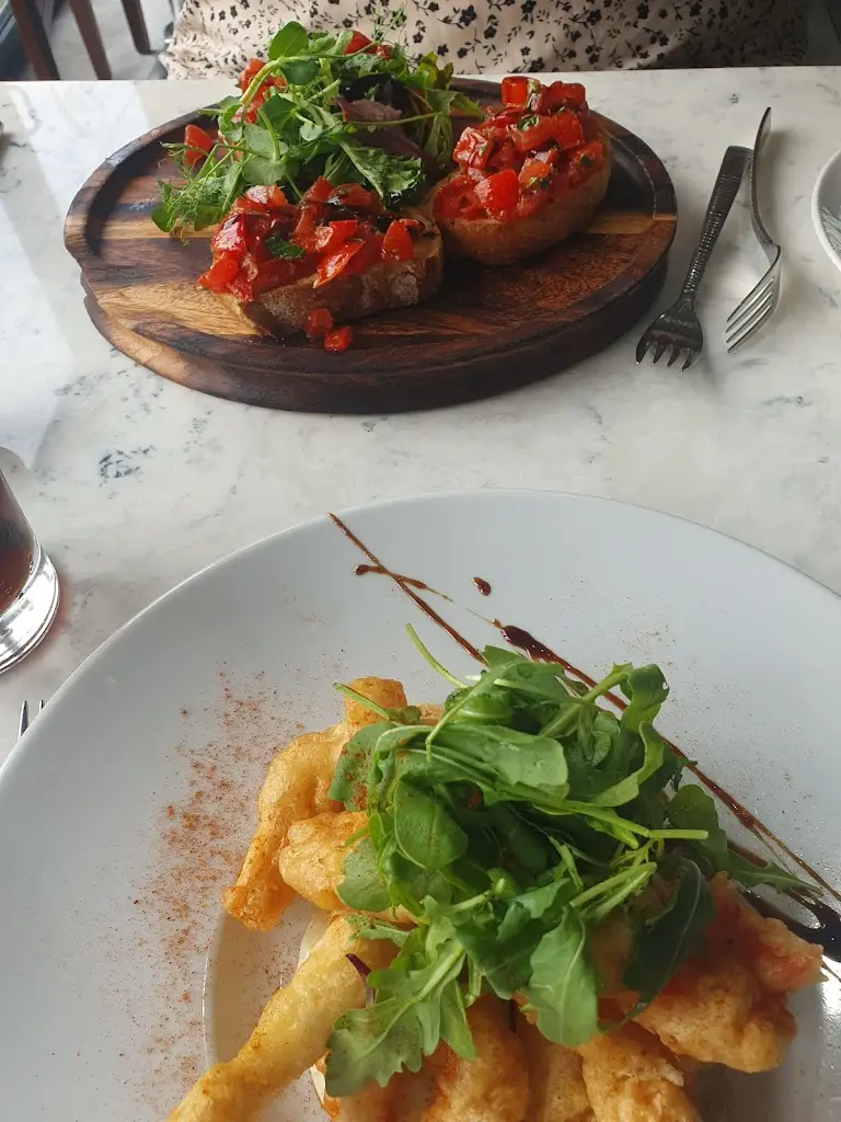 Maria Smith_Capri @ The Vine_Wakefield_Bewertung