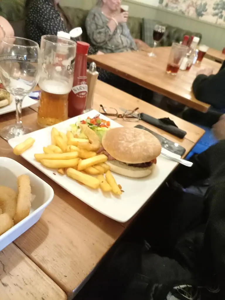 Menu_The Angel Inn & Peacock Lounge Wainfleet_Wainfleet All Saints_image_7