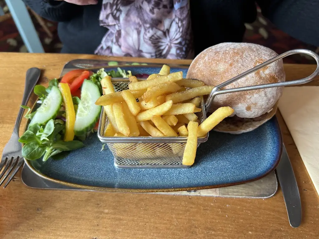 Menu_Dog & Duck_Walkington_image_9