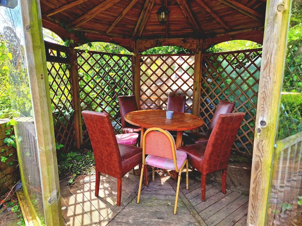 Dog & Duck restaurant in Walkington