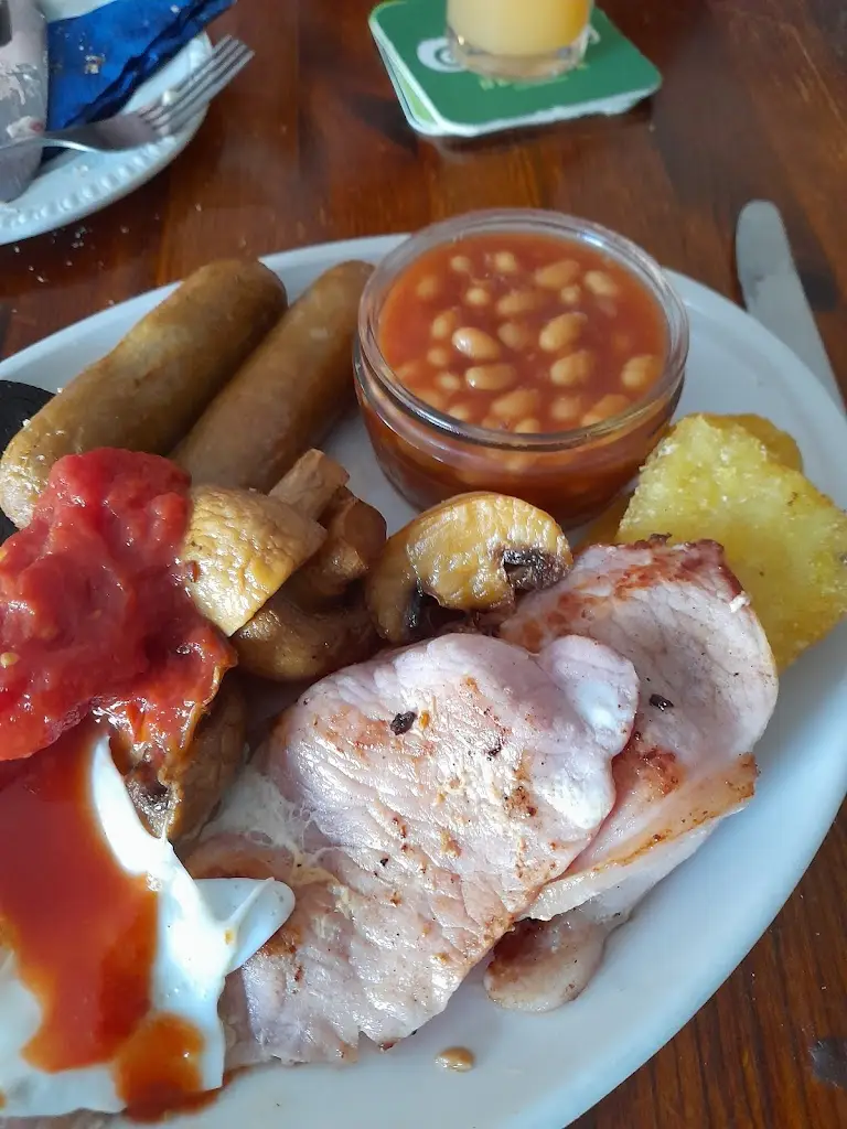 Menu_The Wheelhouse Marina_Upton_image_2