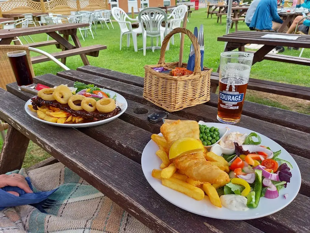 Menu_The Wheelhouse Marina_Upton_image_4