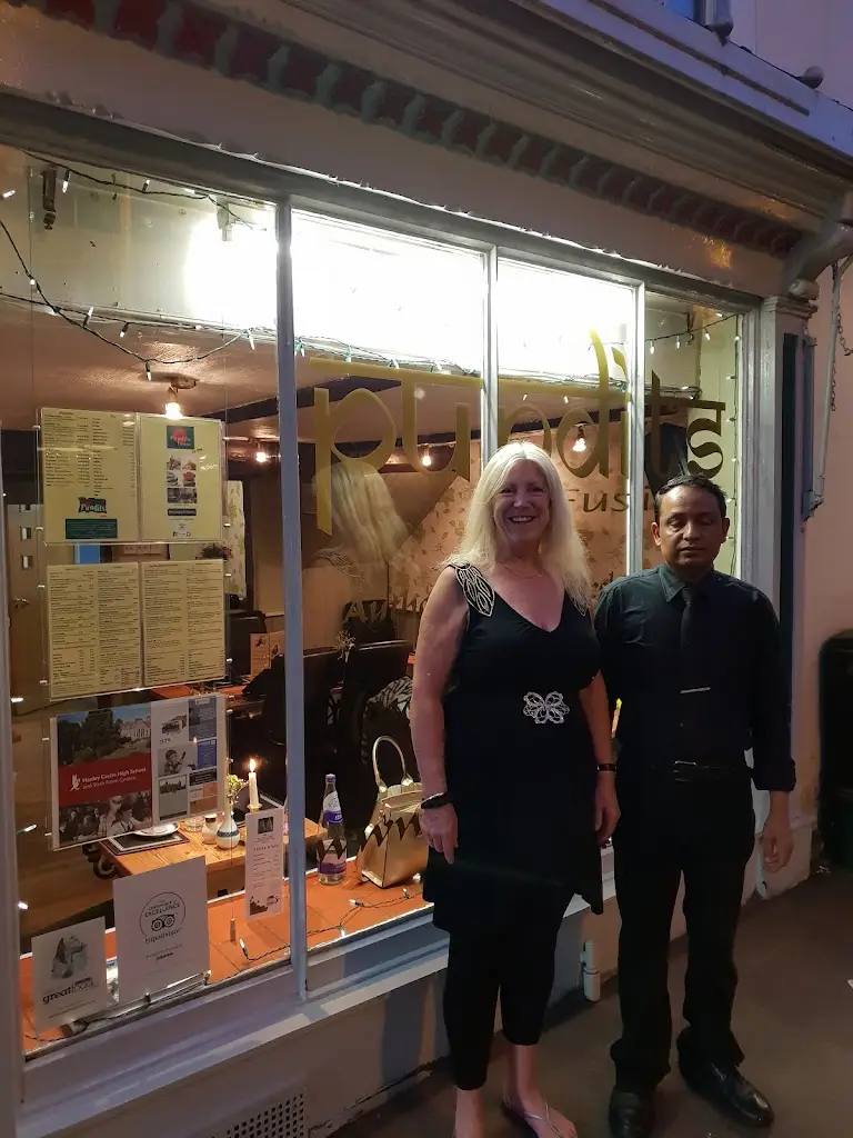 Irene Grant-Jones_Pundits Fusion_Upton_review