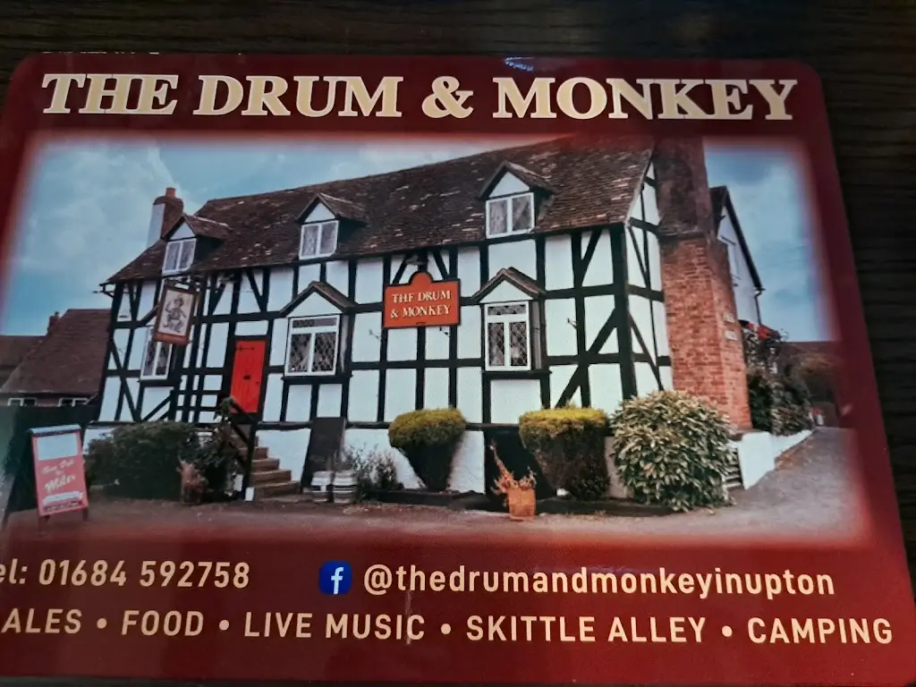 Mick Looker_The Drum & Monkey_Upton_review