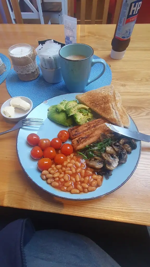 Mark Rigby_Cafe No.8_Upton_review