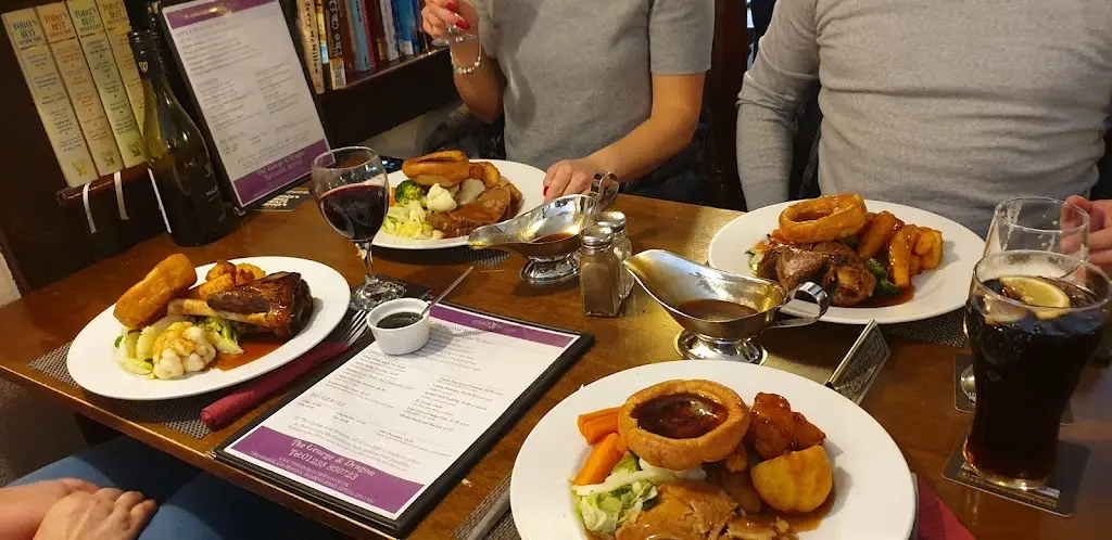 Menu_The George at Upton_Upton_image_6