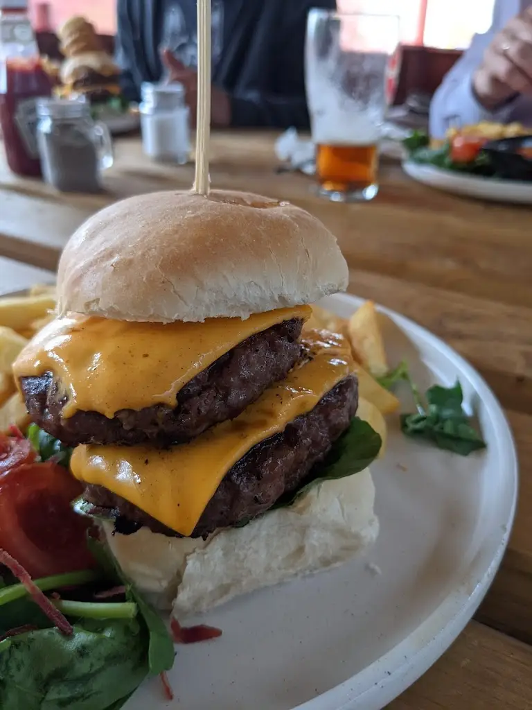 The Cross Keys_Upton_slider_image_2