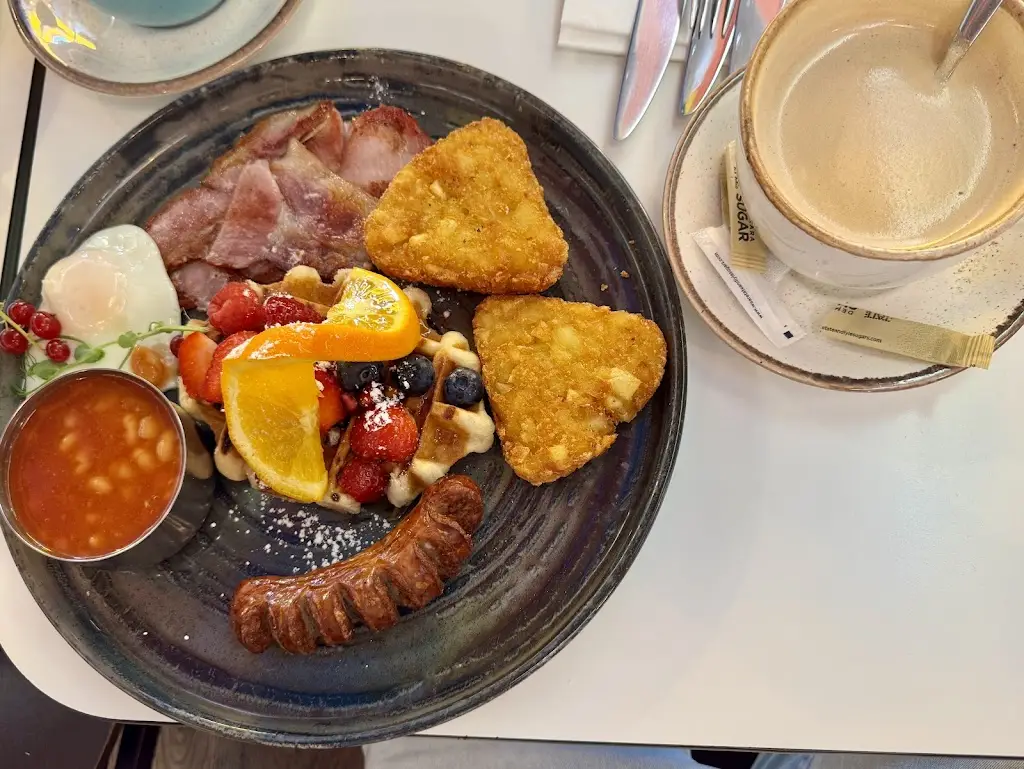 Sudeesh Chandrasekharan_The Breakfast Bar_Waltham Cross_review