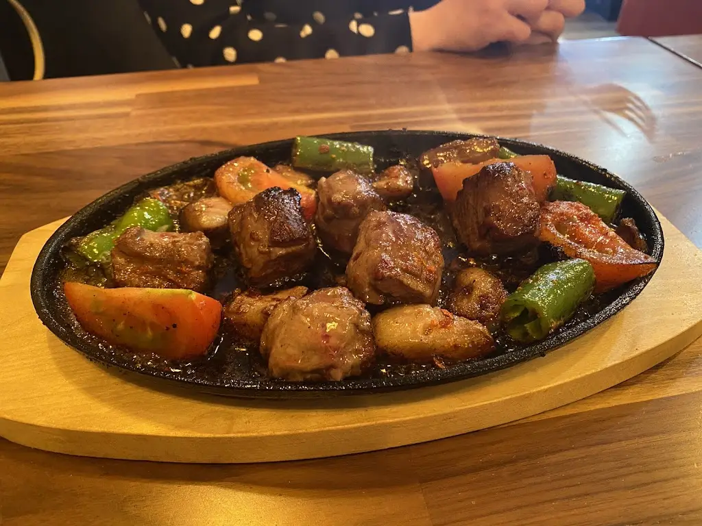 Riza_Lina Ocakbasi Restaurant & Meze Bar_Waltham Cross_review
