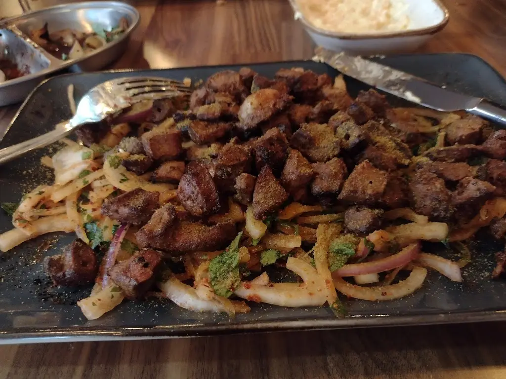 Kezzie Gatens_Lina Ocakbasi Restaurant & Meze Bar_Waltham Cross_review