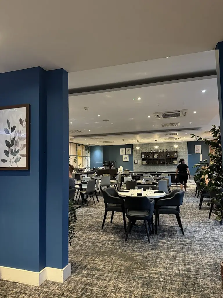 Yuliia Turcheniuk_The Orangery_Walton_review