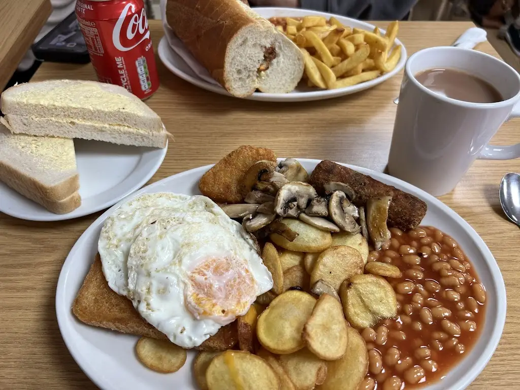 Richard Tacagni_Ware To Eat_Ware_review