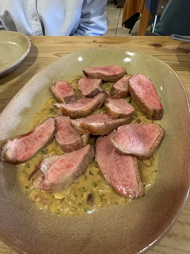 Anamaria Bunescu_The Boathouse_Upton upon Severn_recensione