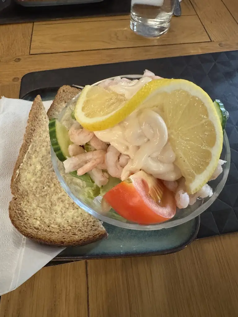 Abe M_White Lion Hotel_Upton upon Severn_reseña