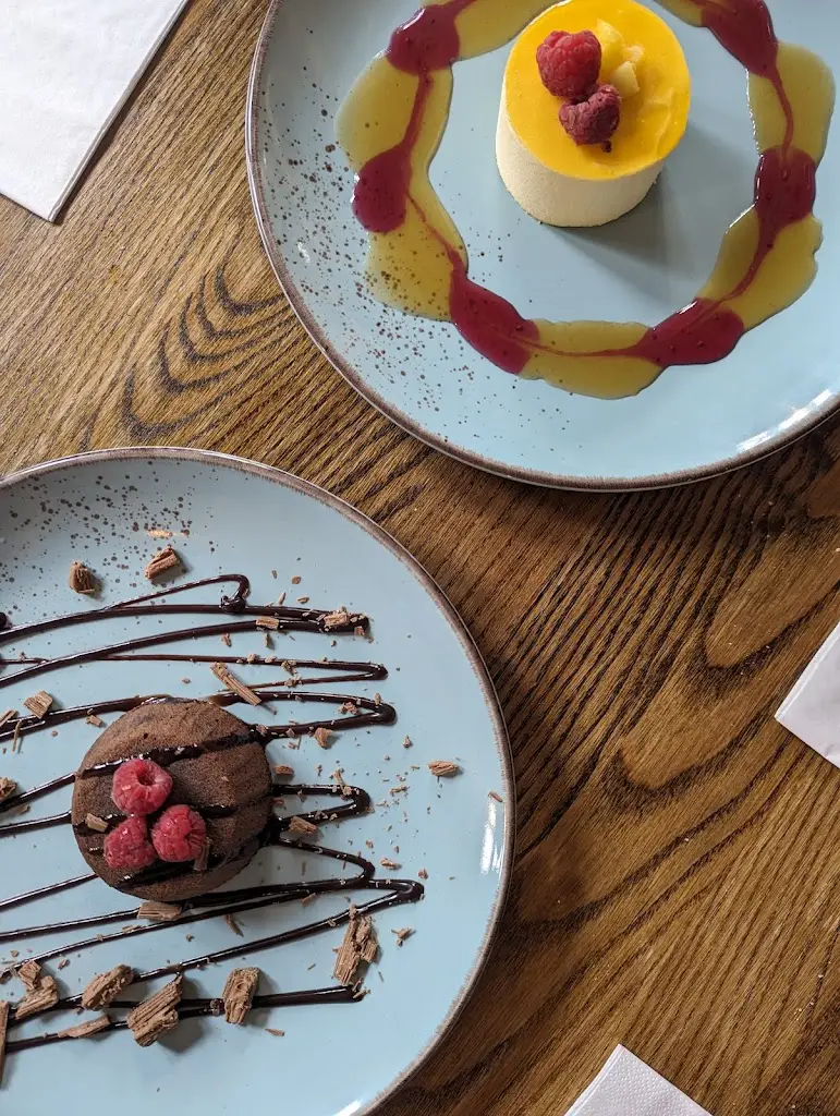 Menu_Mojitos Rum Bar & Pizzeria_Upton upon Severn_image_7