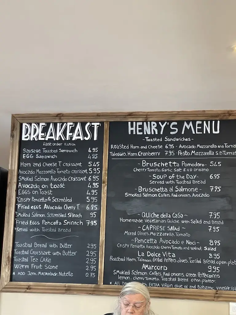 Menu_Henry's Cafe, Book Shop And Antiques_Upton upon Severn_immagine_1