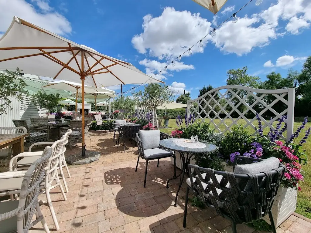 The Inn at Welland_Upton upon Severn_slider_image_1