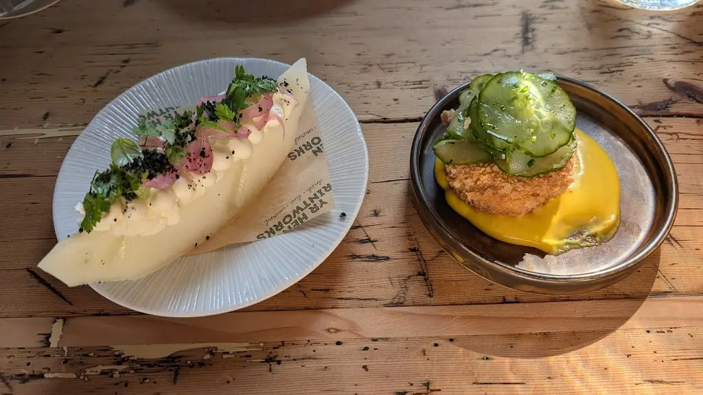 Lyndsay Prewer_Yr Hen Printworks_Wales_review