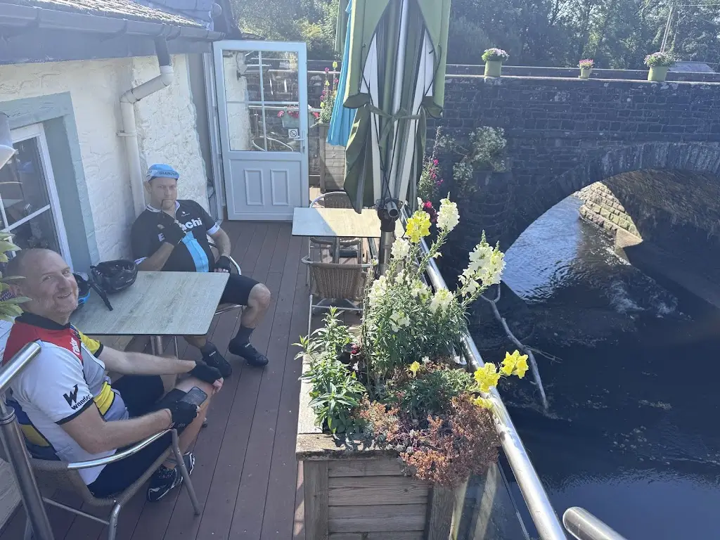 adrian lofty_The Drovers Rest Riverside Restaurant_Wales_review