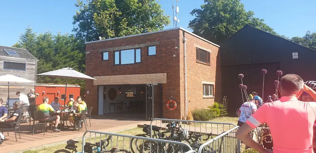 pwheels76_Velolife Wargrave_Wargrave_review