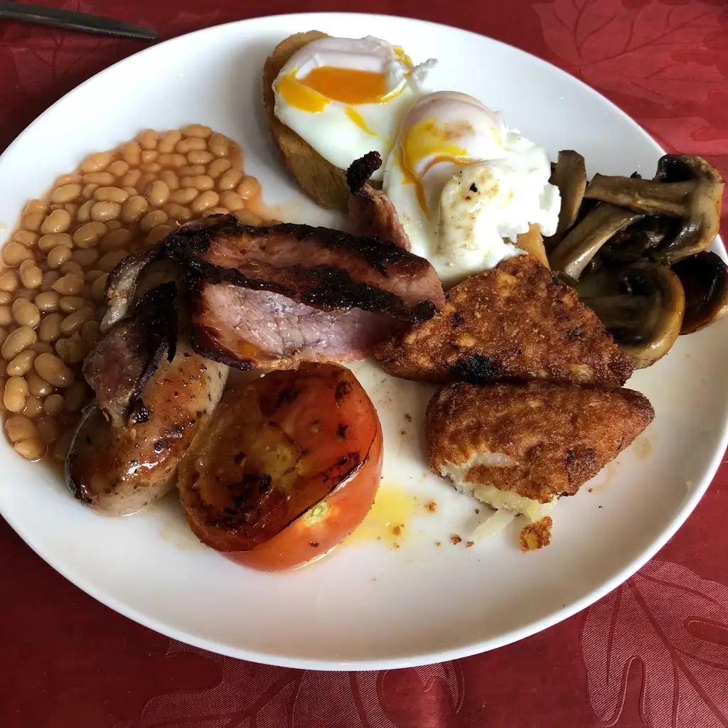 Elijah Elkins_Weir Grove_Wargrave_review