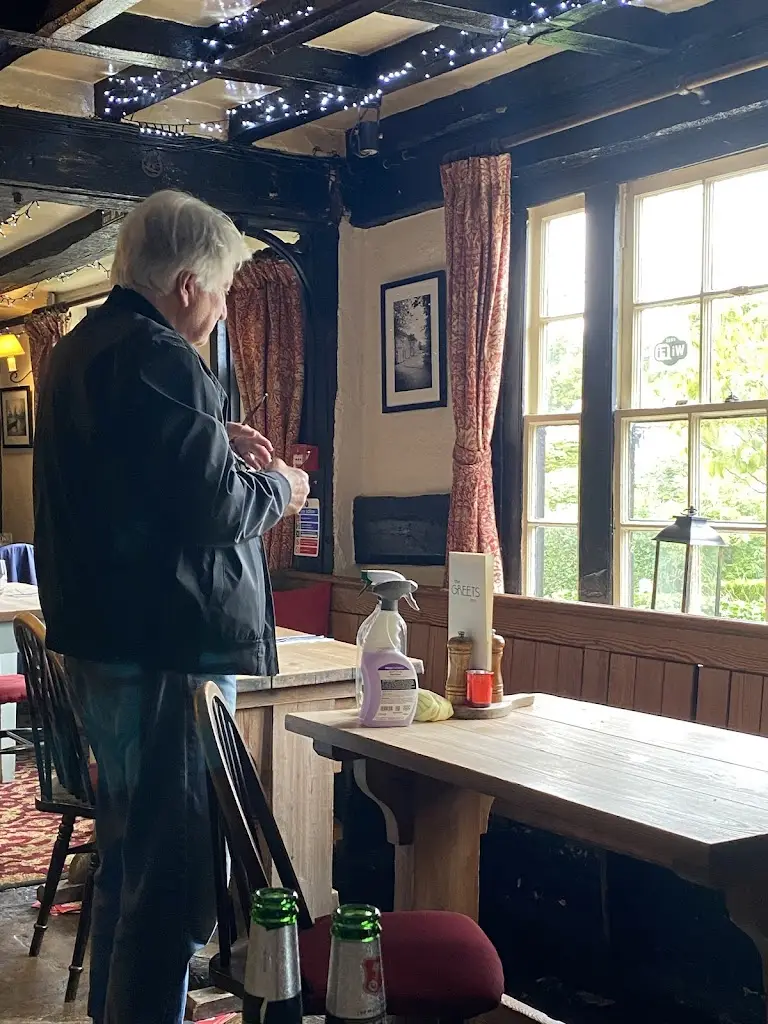 Paula Punch_The Greets Inn_Warnham_review