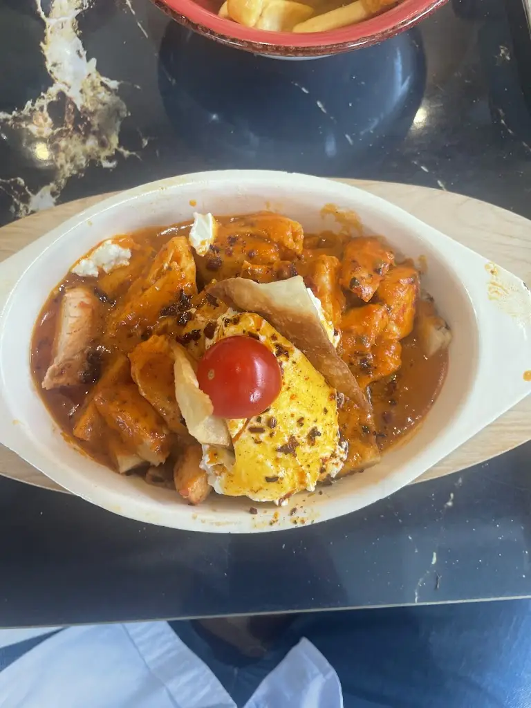 Jobey Fernee_THE LARA_Walton-on-the-Naze_review