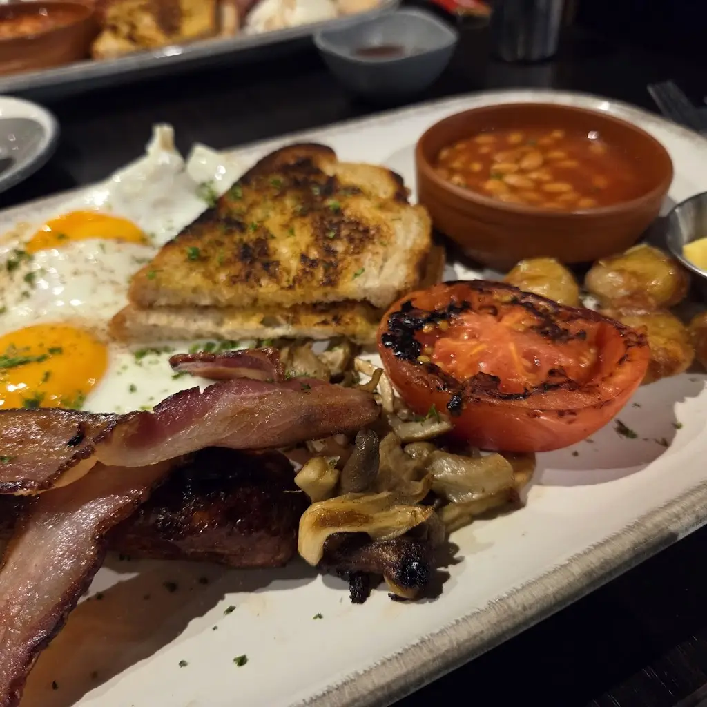 Flo Grd_East Coast 5_Walton-on-the-Naze_review