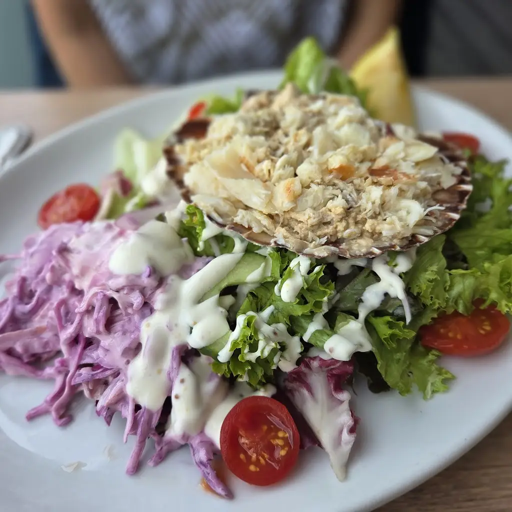 Flo Grd_Harbour Lights Seafood Restaurant_Walton-on-the-Naze_review