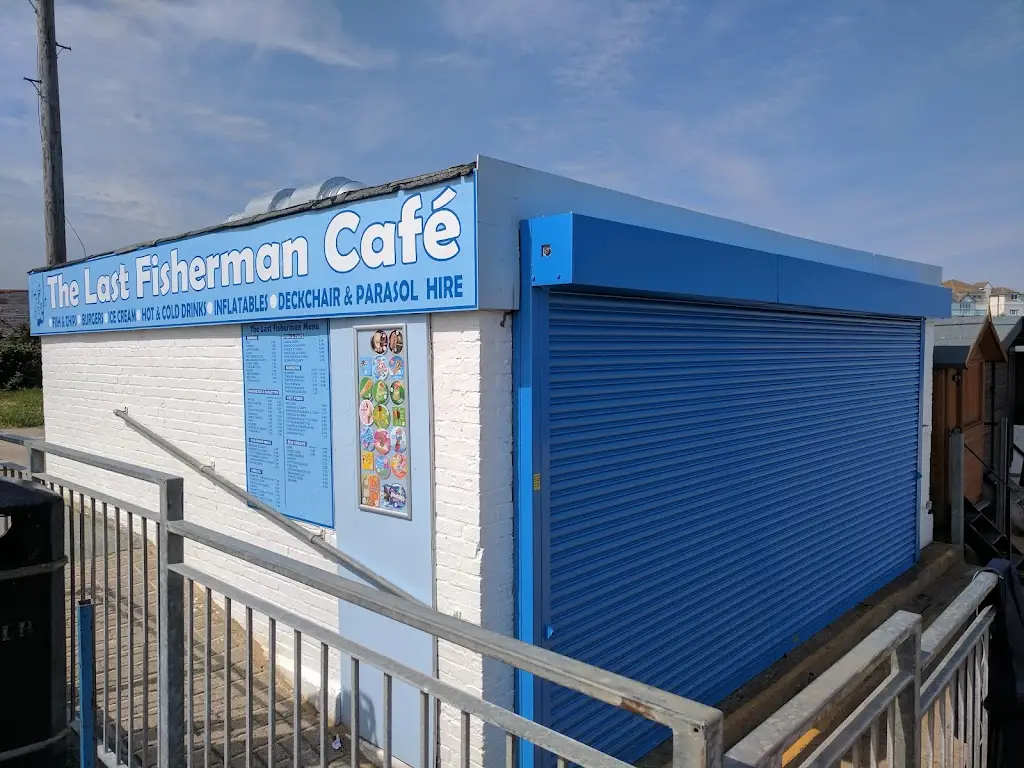 Last Fisherman Cafe_Walton-on-the-Naze_slider_image_1