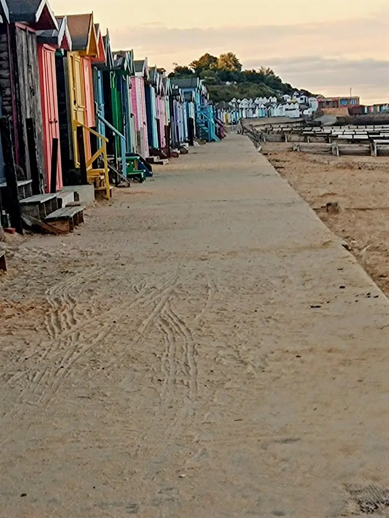 Last Fisherman Cafe_Walton-on-the-Naze_slider_image_3