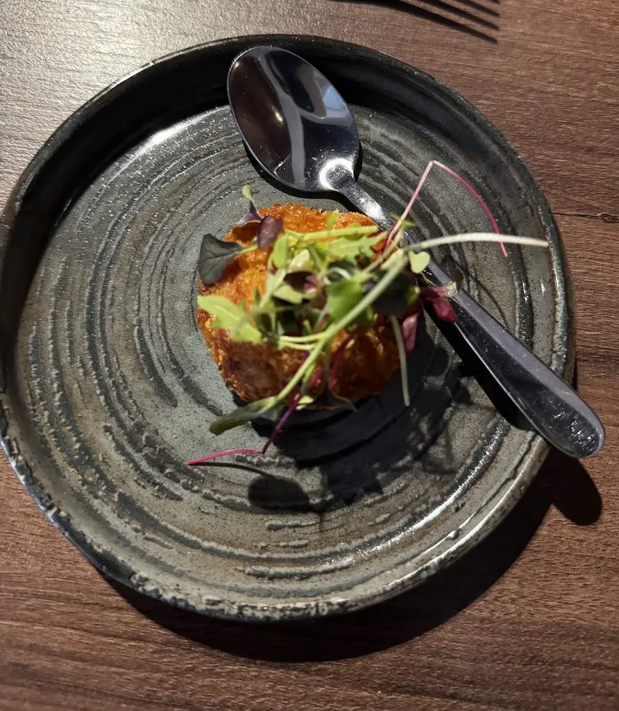 Clare Fisher_The Littleton_Walsall_review