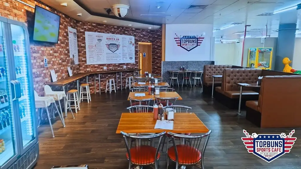 Top Buns Sports Cafe restaurant in Walsall