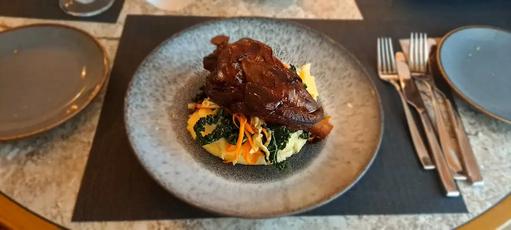 Menu_Royal Lion_Walsall_image_4